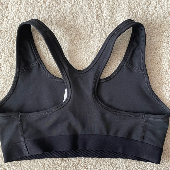 NIKE Dri-Fit Sports Bra ✨ - Picture 4 of 6